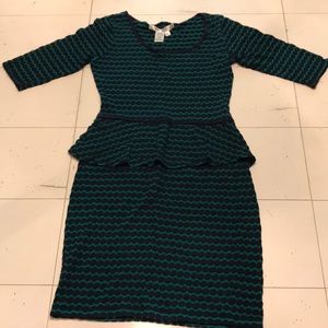 Flattering “secretary” dress